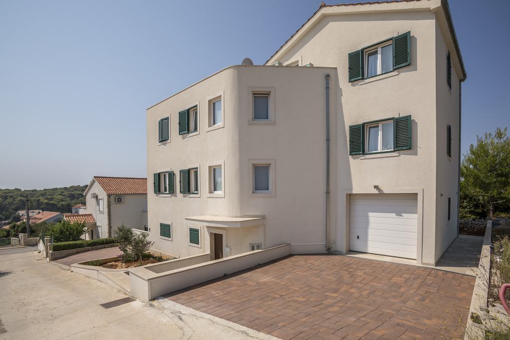 Apartmani Mariela Maslinica Εξωτερικό φωτογραφία