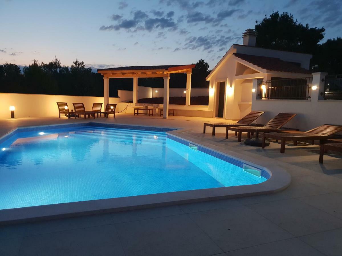 Apartmani Mariela Maslinica Εξωτερικό φωτογραφία